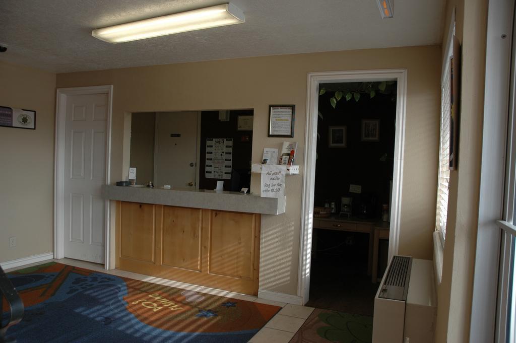 Budget Motel Delta Exterior foto