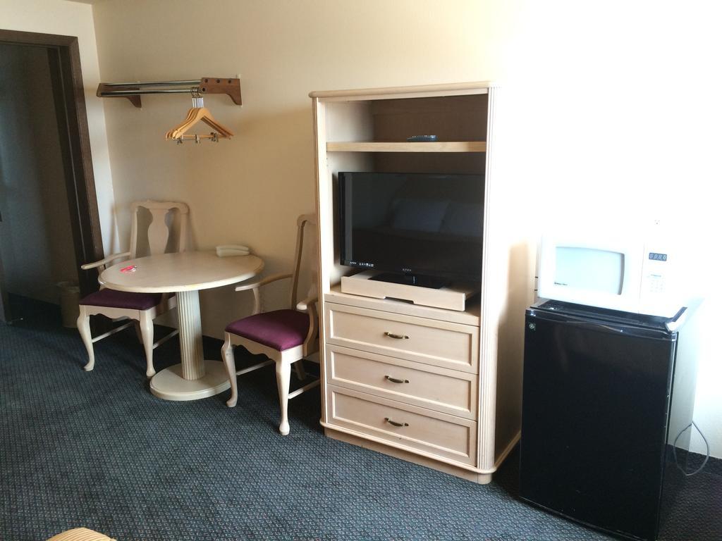 Budget Motel Delta Quarto foto